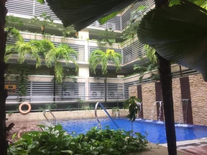 호텔 Pasay Staycation With Parking Space In 150 Newport Boulevard Near Resort World & Naia T3