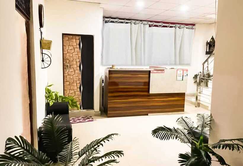 فندق Roomshala 021  Joyous Inn