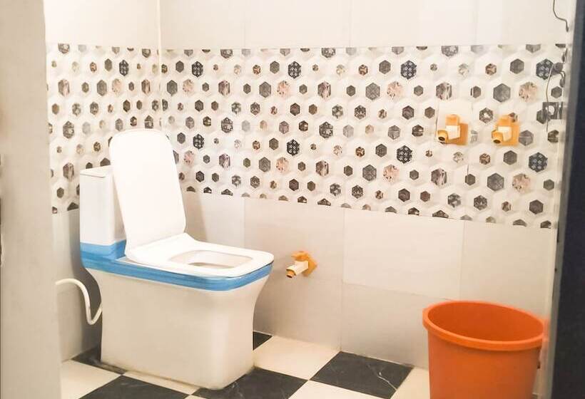 فندق Roomshala 021  Joyous Inn