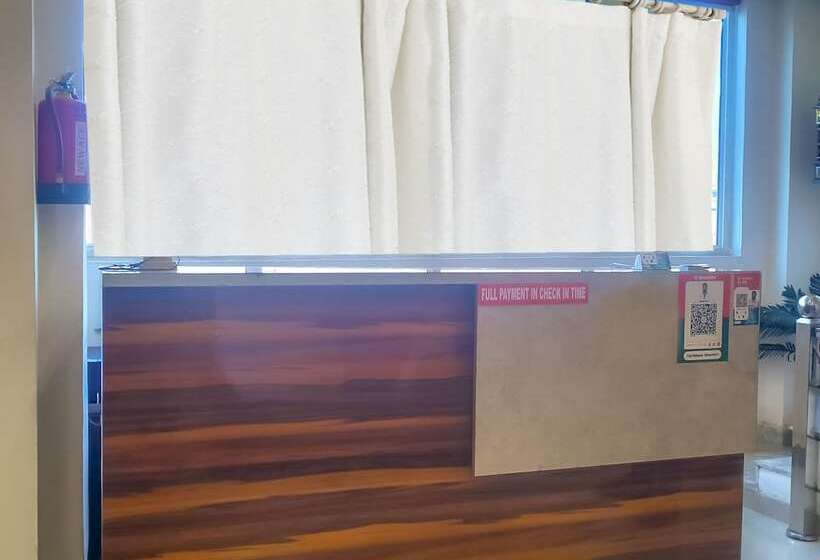 فندق Roomshala 021  Joyous Inn