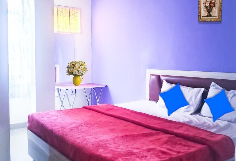 فندق Roomshala 021  Joyous Inn