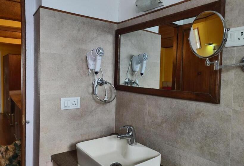 Hotel Shambhala Resort