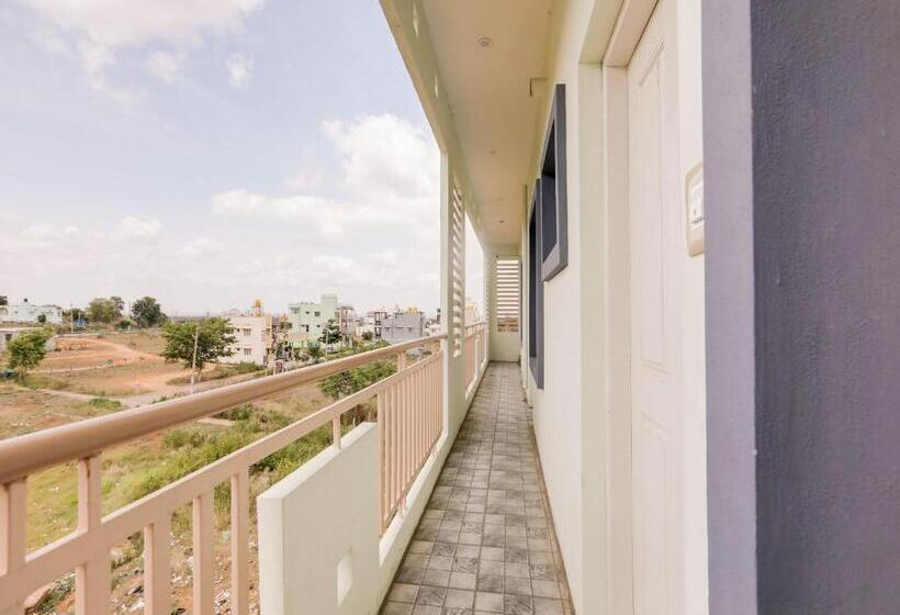 Spot On Hotel Formula One Grand