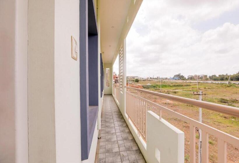 Spot On Hotel Formula One Grand