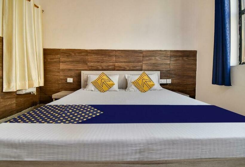 Отель Spot On 81226 Utkarsh Homestay