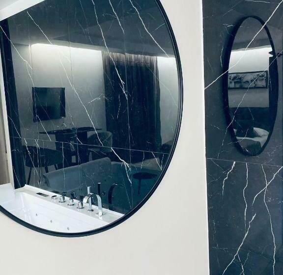 膳宿费 Diadema Luxury Suite