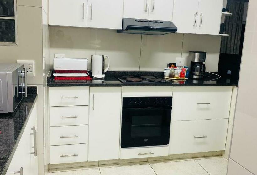 פנסיון La Lucia Sleepover