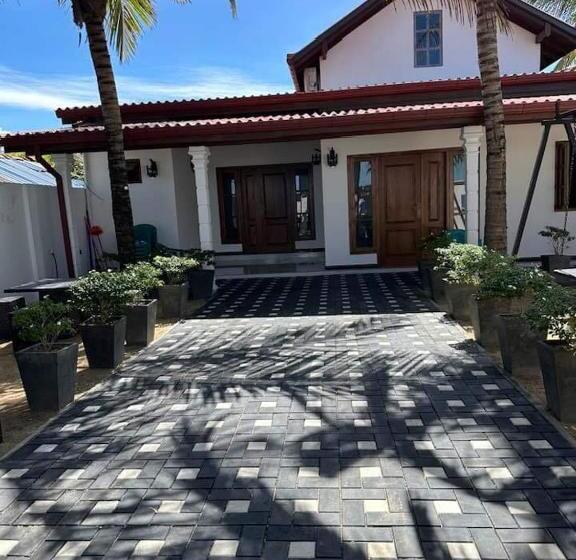 פנסיון New Al Hazm Beach Guest House