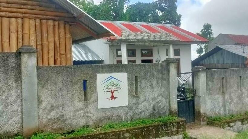 Ruteng Hostel