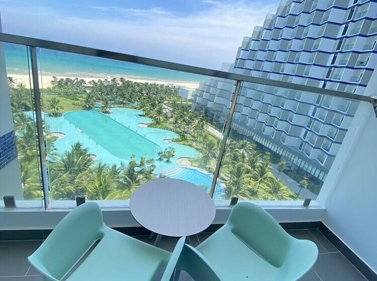 هتل The Sea View Cam Ranh Beach Resort