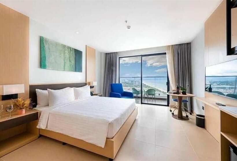 هتل The Sea View Cam Ranh Beach Resort