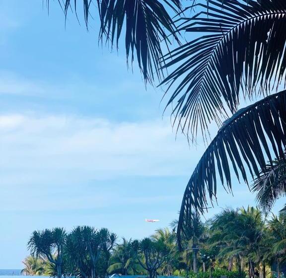 هتل The Sea View Cam Ranh Beach Resort