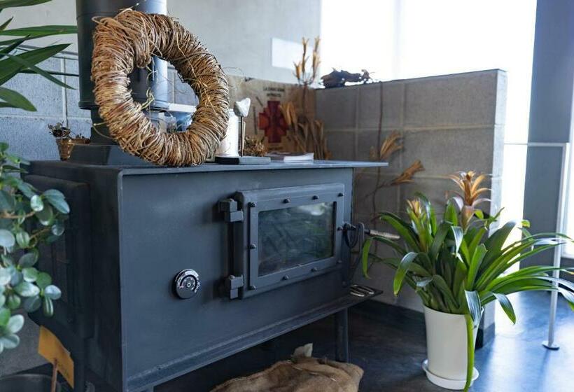 Hostel ゲストハウス＆カフェ　ハレテル