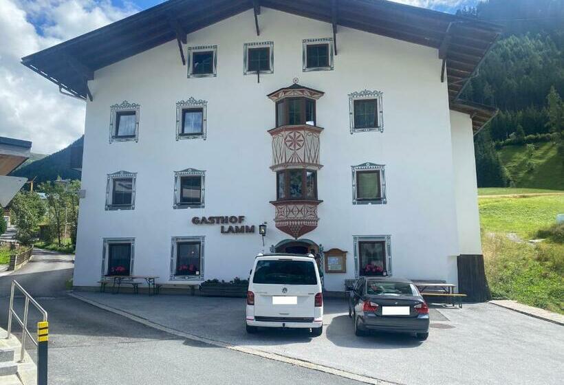 ユースホステル Gasthof Lamm