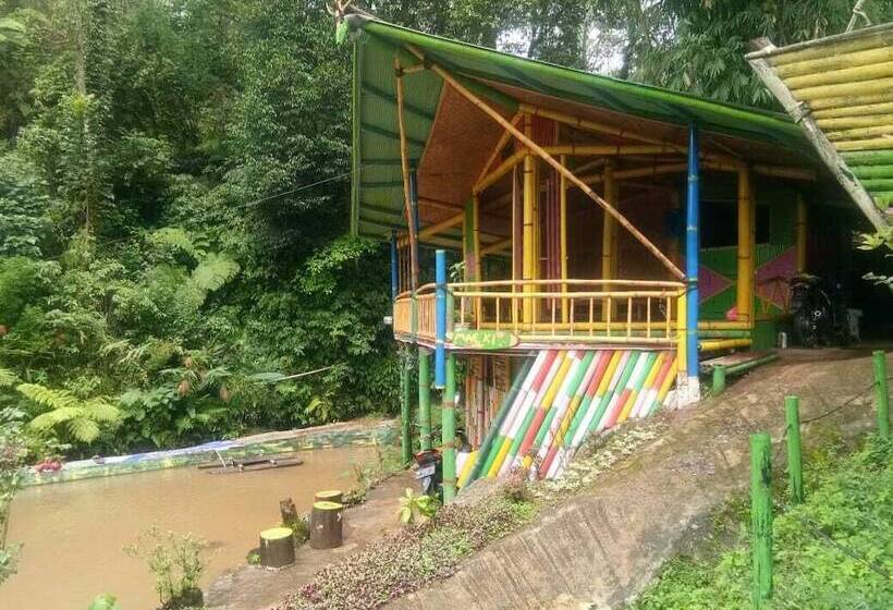 Bamboo Park & Resort Malino