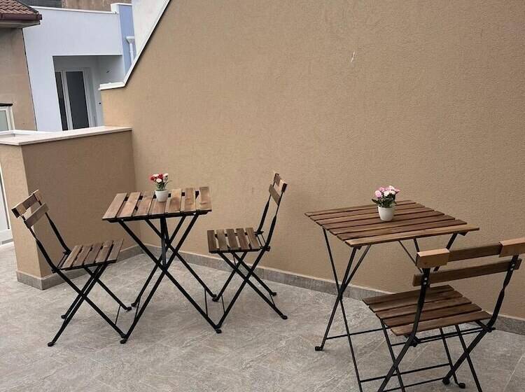 تختخواب و صبحانه La Perla A Marzamemi