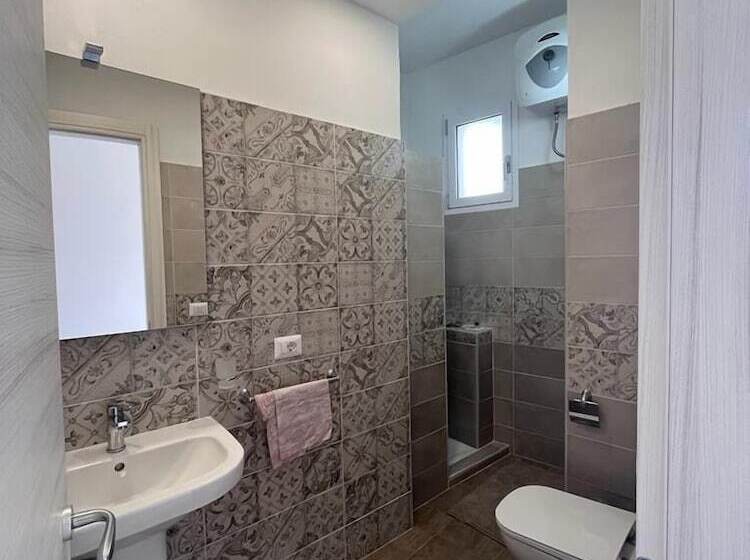 تختخواب و صبحانه La Perla A Marzamemi