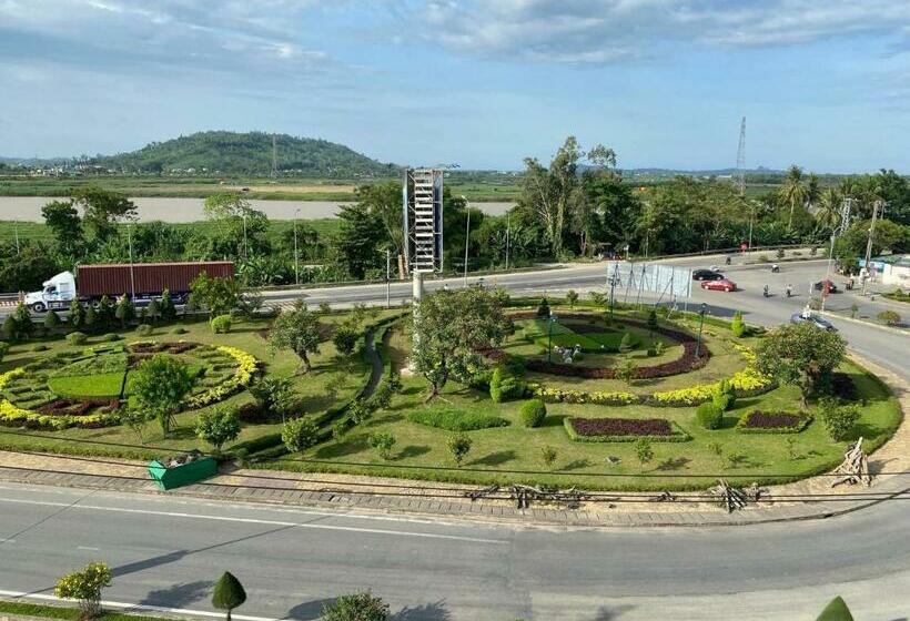 تختخواب و صبحانه Nhà Nghỉ Thiên ân 2 Số 142 Bà Triệu