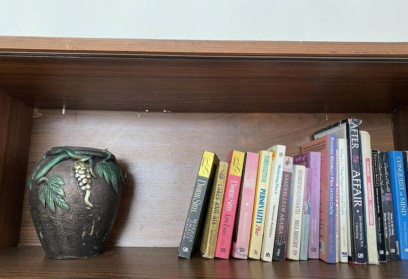 مبيت وإفطار Singgah Macanan