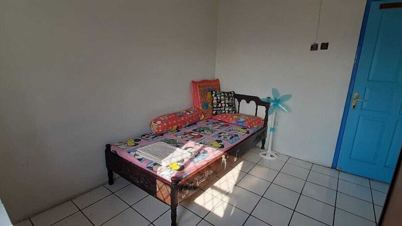 مبيت وإفطار Singgah Macanan