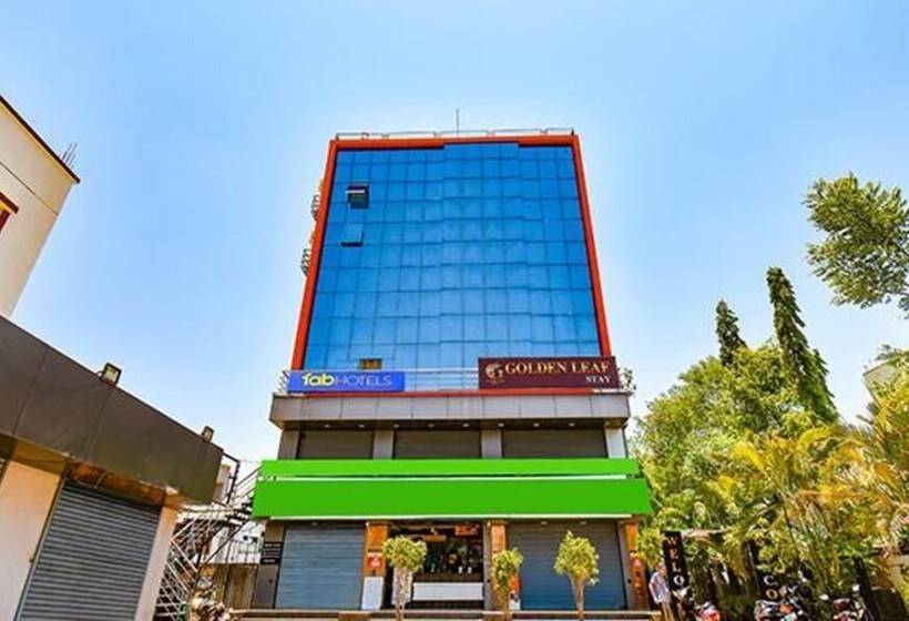 Fabhotel The Golden Leaf