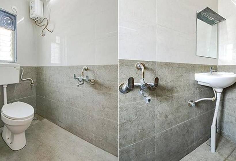 Fabhotel The Golden Leaf