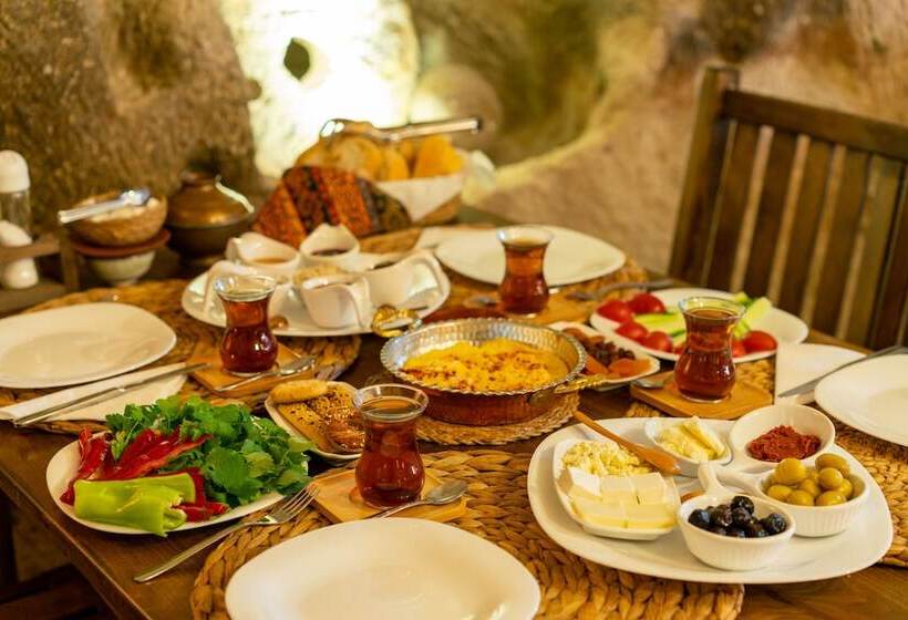 בית מלון כפרי Cappadocia Inans Cave & Swimming Pool Hot