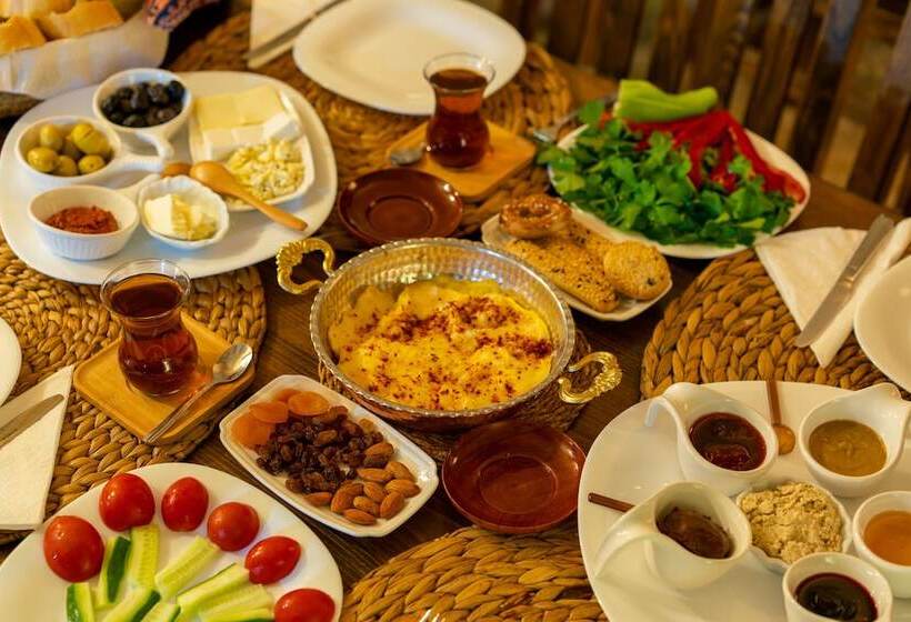 בית מלון כפרי Cappadocia Inans Cave & Swimming Pool Hot