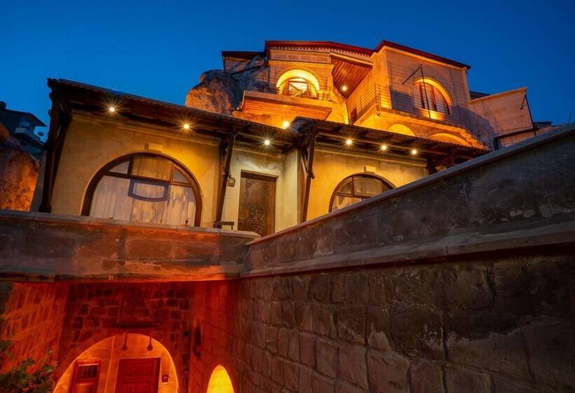 בית מלון כפרי Cappadocia Inans Cave & Swimming Pool Hot