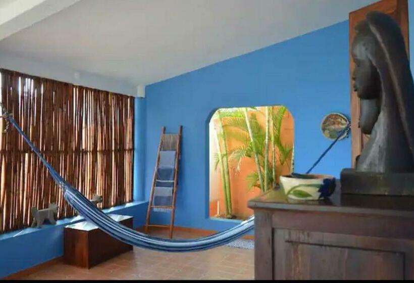 فنادق الكبسولة Casa Azul