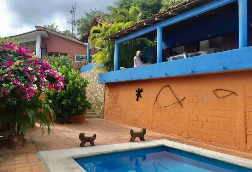 فنادق الكبسولة Casa Azul