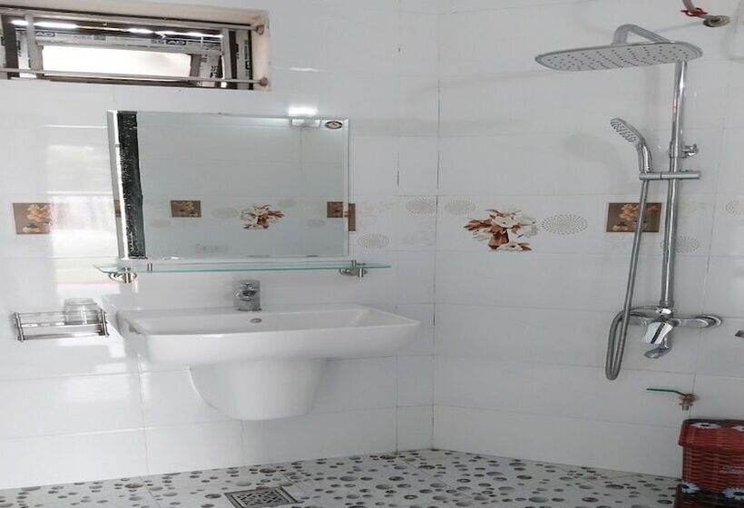 ホテル Nha Xanh Homestay