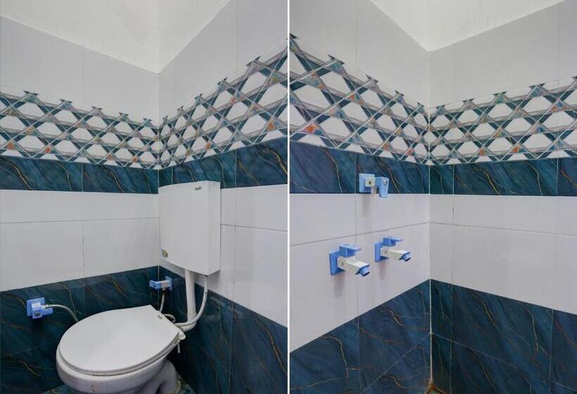 Отель Oyo 81188 Ss