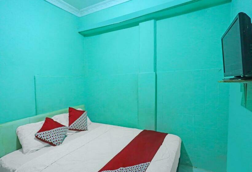 בית מלון כפרי Oyo 92496 Faraas Homestay Syariah