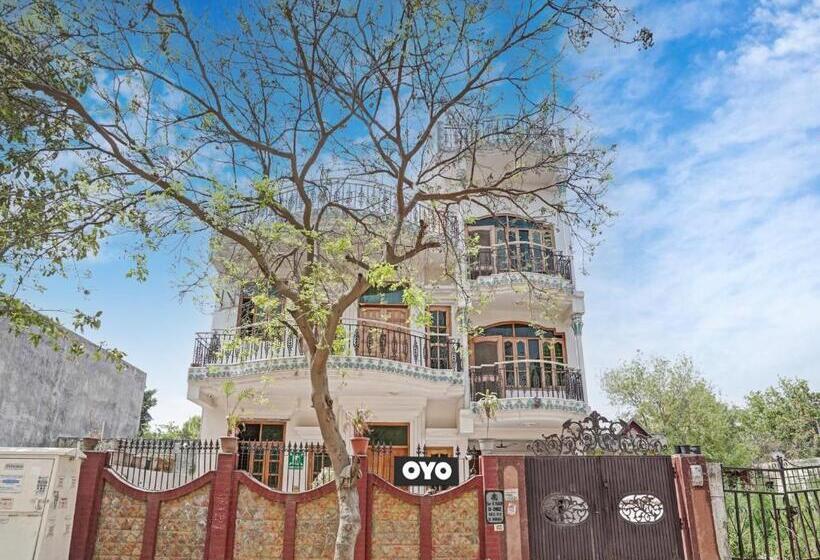 Hotel Oyo Flagship 81208 The Moonlight Residency