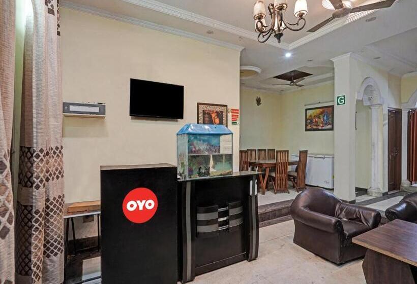 Hotel Oyo Flagship 81208 The Moonlight Residency