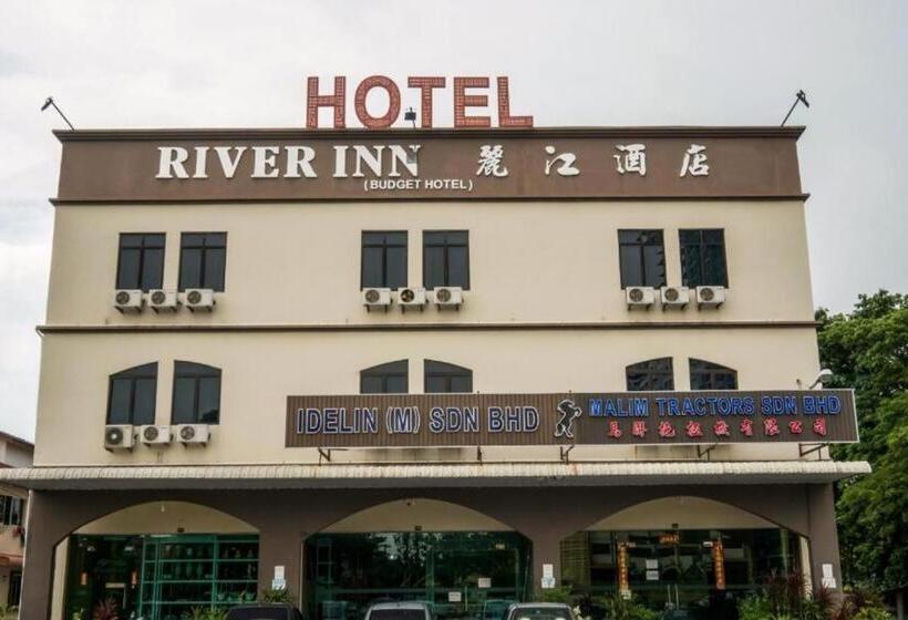 酒店 River Inn
