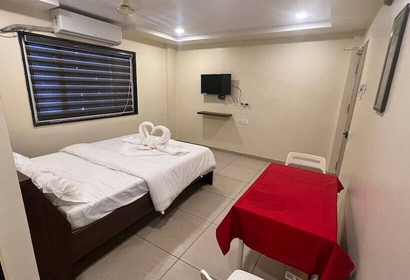 호텔 Royal Villa Guest House