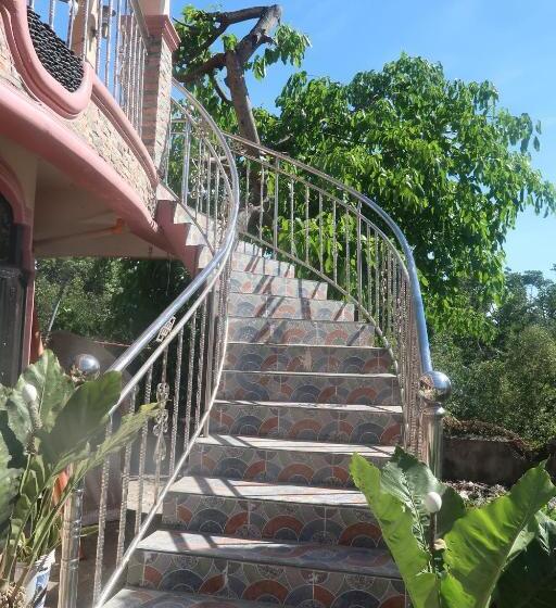 هتل Seashore Garden Resort