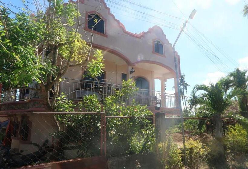 هتل Seashore Garden Resort