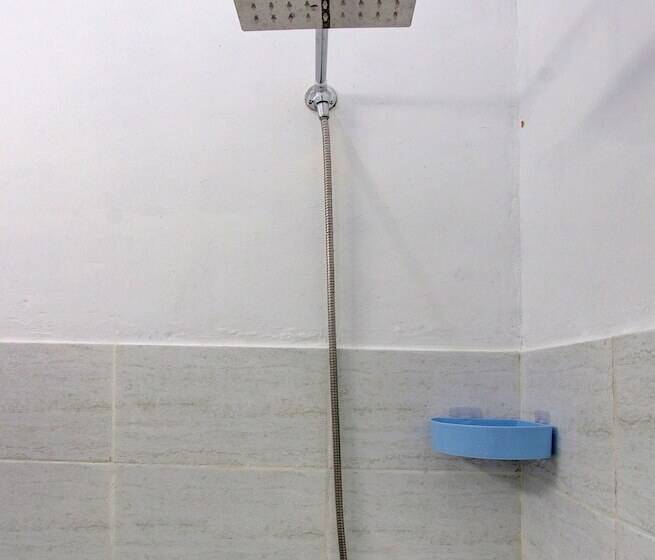 فندق Spot On 92490 Casa Homestay Syariah