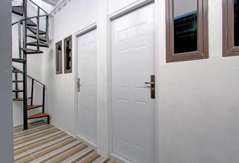 בית מלון כפרי Spot On 92490 Casa Homestay Syariah