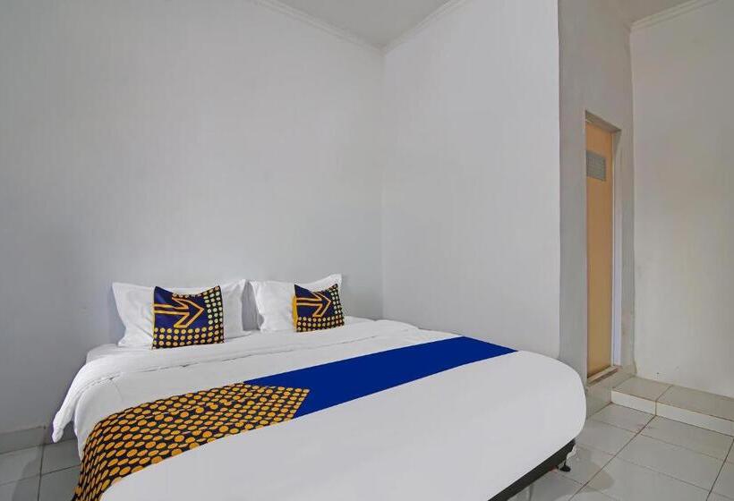 בית מלון כפרי Spot On 92498 Fanni Homestay