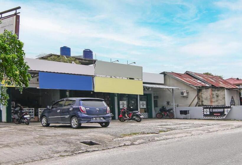 هتل Spot On 92498 Fanni Homestay