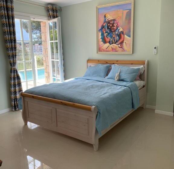 بنسيون Brise Des Pins