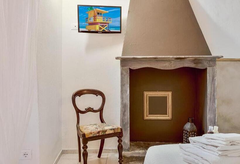 Пансион Due Archi, Terre Marine