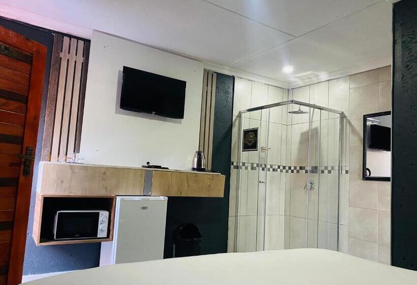 膳宿费 Executive Galaxy Guest House Nkowankowa Extension 2