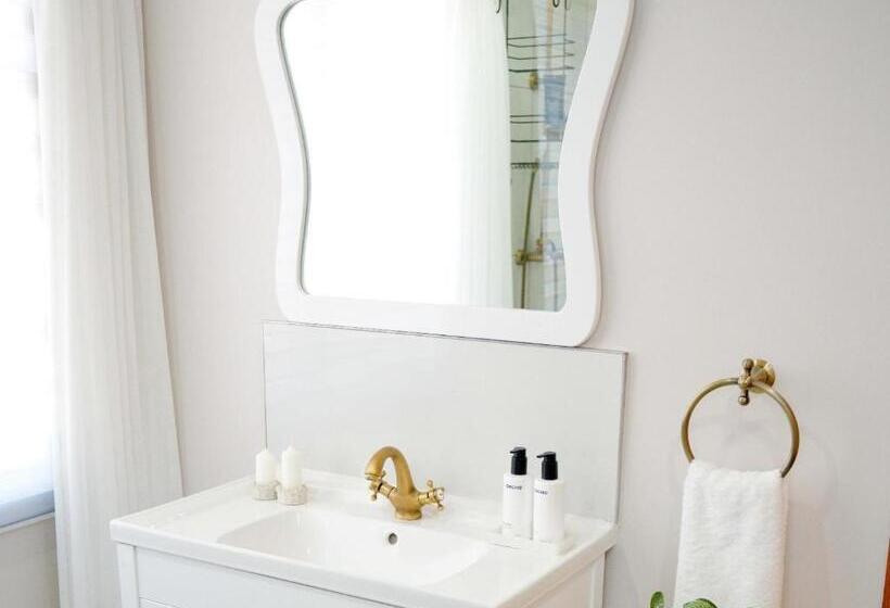 פנסיון The Sweet Rose