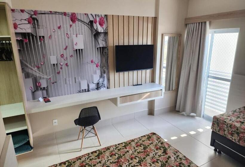 Spazzio Di Roma E Parque Acqua Park Splash