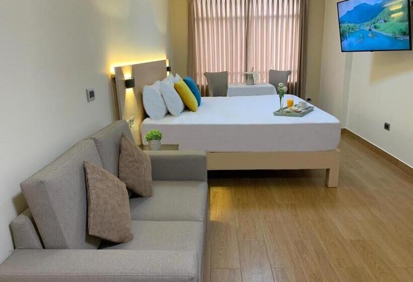 Acuario Hotel & Suite